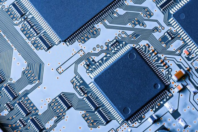 回收英飛凌：碳化硅 MOSFET 晶體管、雷達(dá)傳感器、汽車(chē)收發(fā)器、NOR閃存存儲(chǔ)器